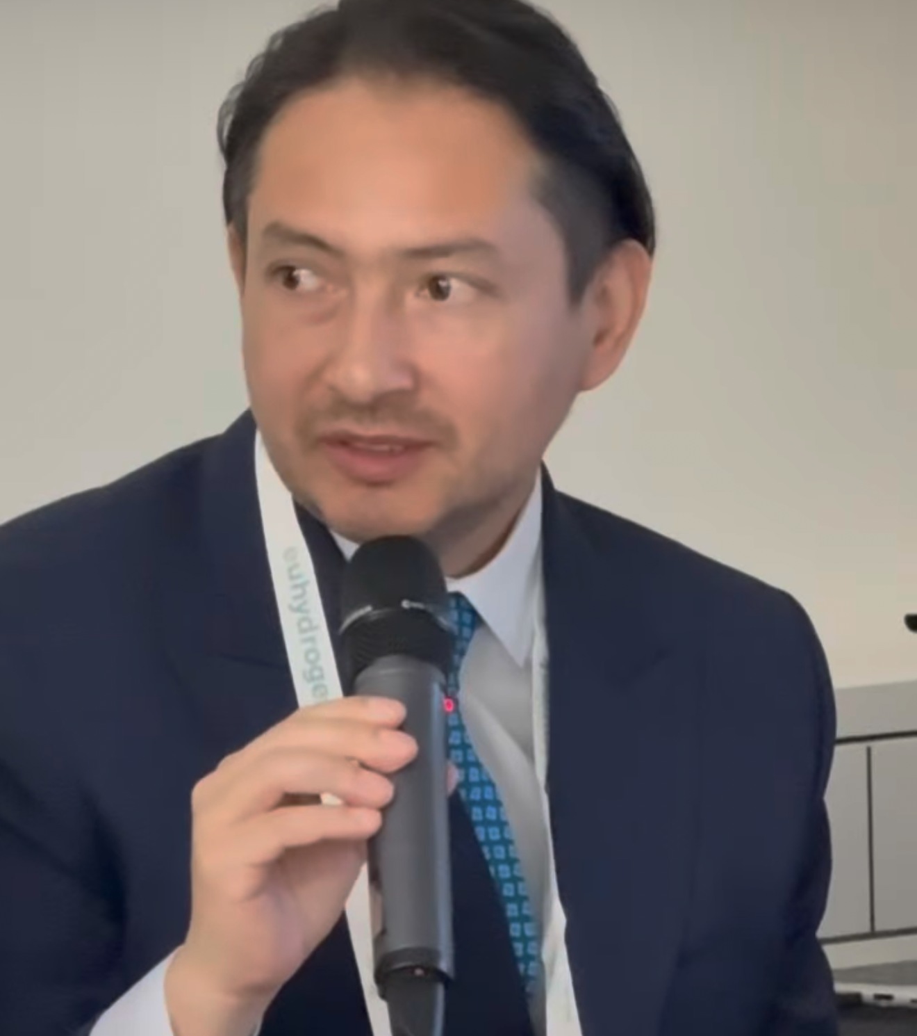 Intervención de la delegación colombiana en la European Hydrogen Week, en Bruselas.