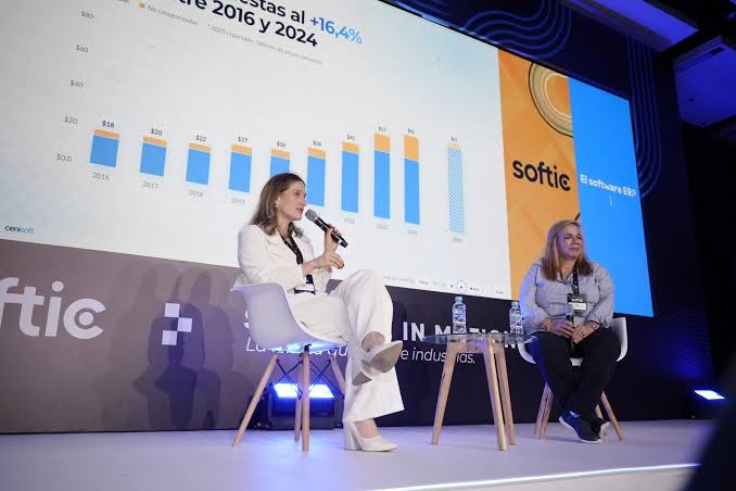 Panel sobre la industria del software en Colombia.